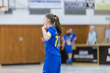 Bild 305 - VR Bank Cup Horst